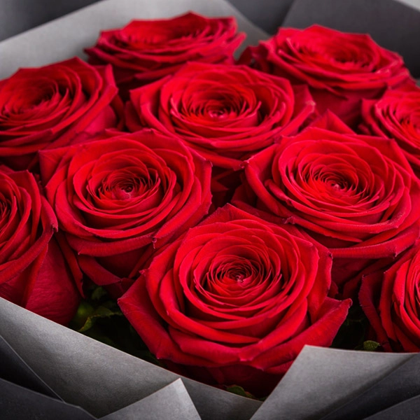 Букет из красных роз 60 см